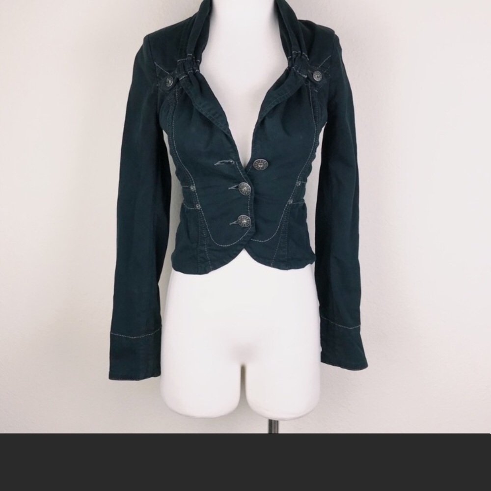 Guess cropped jacket